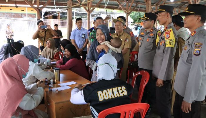 Gelar Bakti Sosial dan Bakti Kesehatan, Polres Touna Sambut HUT Bhayangkara ke-78