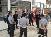 Tingkatkan Kewaspadaan, Ka. KPLP Berikan Arahan Petugas Regu Pengamanan Lapas Ampana