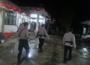 Petugas Jaga Kantor Penyelenggara dan Gudang Logistik KPU Laksanakan Patroli Jalan Kaki