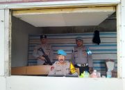 Pastikan Kesiapan, Kasipropam Polres Touna Cek Personel Jaga Kantor Penyelenggara Pilkada