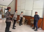 Jamin Keamanan Kantor dan Asset, Personil Jaga Kantor Penyelenggara Pilkada Touna Rutin Lakukan Patroli