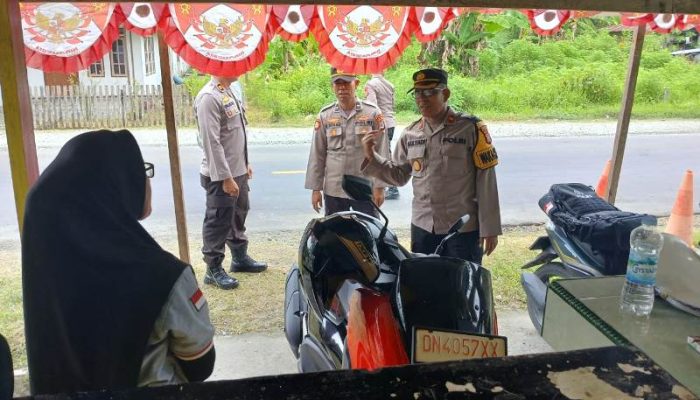 Cek Pospam Malotong, Wakapolres Touna Berikan Motivasi Kepada Personel