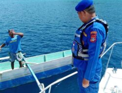Satpolairud Polres Touna Lakukan Patroli Perairan dan Beri Himbauan Kepada Nelayan