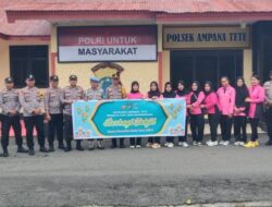 Polsek Ampana Tete Berbagi Takjil Kepada Masyarakat, Wujud Kepedulian