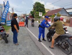 Wujud Perhatian, Sat Intelkam Polres Touna Berbagi Takjil