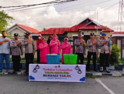 Polsek Ampana Kota Gelar Baksos Berbagi Takjil Untuk Warga