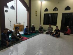 Sat Binmas Polres Touna Laksanakan Subuh Keliling Beri Himbauan Kamtibmas Di Musollah Ar-Rahman
