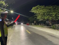 Meningkatnya Kegiatan Masyarakat, Personel Pos Yan Ops Ketupat Polres Touna Laksanakan Gatur