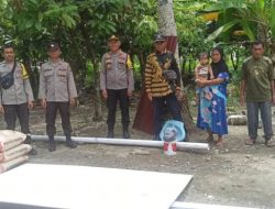 Bakti Sosial Hari Bhayangkara ke-79: Polsek Ampana Kota Salurkan Bantuan Pembangunan MCK untuk Warga Kurang Mampu