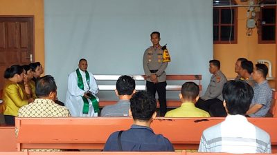 Kapolres Tojo Una-Una Gelar “Minggu Kasih” di Gereja Calvary Ampana, Jalin Komunikasi dengan Jemaat