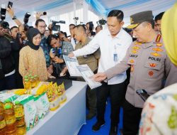 Kapolri Hadiri Kick Off GPM Serentak se-Indonesia, 2.424 Ton Beras SPHP Disalurkan ke Masyarakat Hari Ini