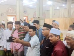 Bhabinkamtibmas Monitor Langsung Kuliah Subuh Tuan Guru Bajang di Masjid Samratul Uhuwa