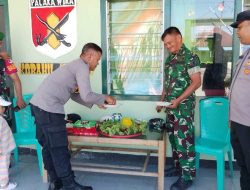 HUT TNI Ke-80, Kapolsek Beri Tumpeng Penuh Kehangatan