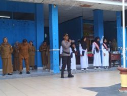 Dalam Amanat Upacara, Iptu Maryanto Tekankan Bahaya Narkoba dan Pentingnya Disiplin Sejak Dini