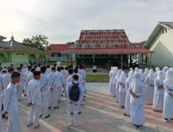 Kapolsek Maryanto Turun ke Sekolah, Ingatkan Siswa Jauhi Perundungan