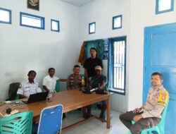 Kapolsek Ampana Kota Ingatkan Bahaya Hoax dan Knalpot Brong saat Patroli