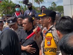 Kapolres Touna Kawal Langsung Aksi Aliansi Masyarakat Nelayan Pesisir