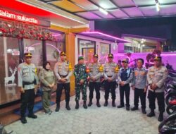 Sisir Sejumlah Gereja, Kapolres Touna Pantau Langsung Kesiagaan Personel Gabungan