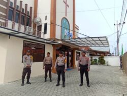 Jamin Kekhusyukan Ibadah Pasca-Natal, Satgas Preventif Operasi Lilin Tinombala Sisir Gereja di Kota Ampana