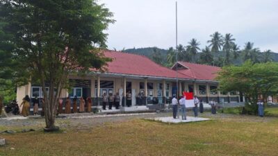 Cegah Perundungan dan Narkoba, Kasat Binmas Polres Touna Beri Arahan Tegas di SMAN 1 Ulubongka