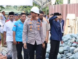 Kapolres Touna Tekankan Pentingnya Pendidikan Akhlak saat Peletakan Batu Pertama SD IT Al-Wahdah