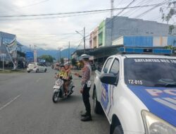 Pastikan Kamseltibcarlantas Kondusif, Satlantas Polres Touna Gencarkan Blue Light Patrol