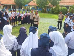 Polres Touna Ajak Siswa SMPN 5 Ampana Tete Bentengi Diri dari Narkoba dan Perundungan