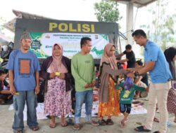 Wujud Kepedulian Sosial, Polres Tojo Una-Una Bagikan Daging Kurban kepada Warga