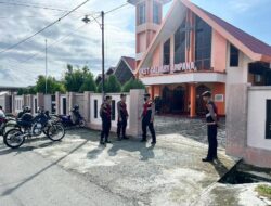 Pererat Hubungan dengan Warga, Polres Touna Gelar Patroli Dialogis Saat Ibadah Minggu