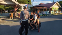 Satlantas Polres Tojo Una-Una Tegur Pelanggar dan Edukasi Masyarakat Lewat Strong Point Pagi