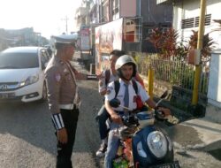 Satlantas Polres Tojo Una-Una Gelar Strong Point Pagi, Tingkatkan Kamseltibcarlantas