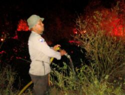 Karhutla di Pinggir Sungai Bongka Padam, Polsek Ulubongka Respons Cepat