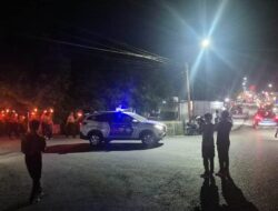 Satlantas Polres Touna Kawal Pawai Obor SMK Informatika Ampana Kota