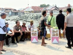 Dukung Program 100 Hari PBM Kapolri, Kapolres Touna Kumpul Bareng Warga di Pelabuhan Ampana