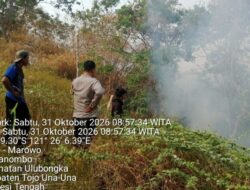 Respon Cepat Personel Operasi Aman Nusa II Padamkan Karhutla di Ulubongka